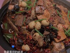 -鸣记脆皮烤鱼·海鲜烤鱼(三八广场店)