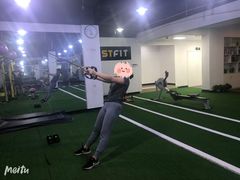 -FEELINGME乐刻私教馆·健身(朗悦居店)