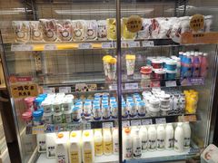 零售区-一鸣真鲜奶吧(余杭东莲店)