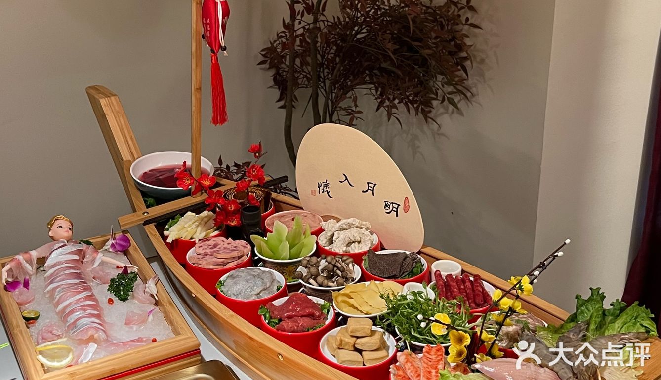 谁敢信❗️一条木舟载满我爱吃的，是什么体验