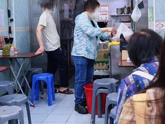 大堂-成群小食店