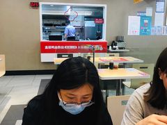 大堂-回味鸭血粉丝汤(新城市广场店)