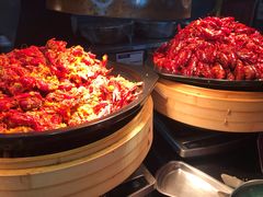 咸蛋黄小龙虾-五月罗马海鲜自助餐厅(月星环球港店)