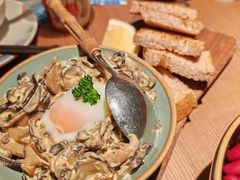 滇南杂菌配酸面包-山野板扎·云贵川Bistro(上海首店)