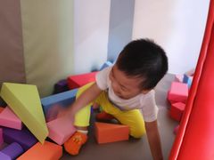 -小门牙好性格托育(北外滩中心)