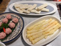 -尚尚仙·酸汤猪手·猪肚鸡火锅(华联万柳购物中心店)