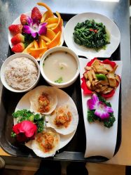 -莲芯花月子会所