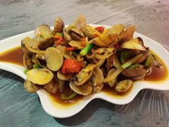 -覃记海鲜美食餐厅