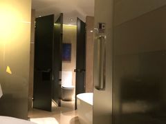 -广州天河希尔顿酒店