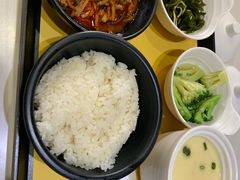 -老娘舅餐厅(黄龙体育中心店)