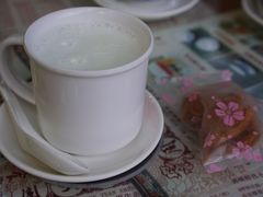 热鲜水牛奶-周大娘牛乳(旧寨古村总店)