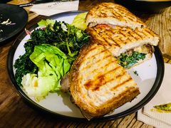 -O'mills Sourdough Bakery&Bistro(永嘉路店)