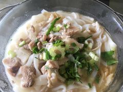 墨鱼炖肉-易裕和·长沙米粉(竹塘西路店)