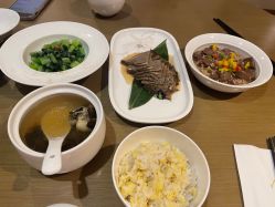 -金鹰国际月子中心(新街口店)