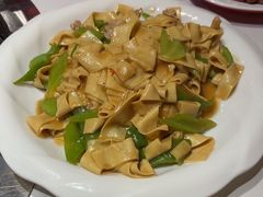 -玺炖·中国铁锅炖(南京东路店)
