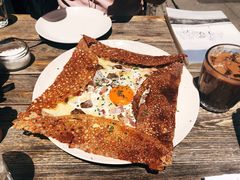 鸡蛋蘑菇熏肉荞麦可丽饼-RAC BAR(安福路店)