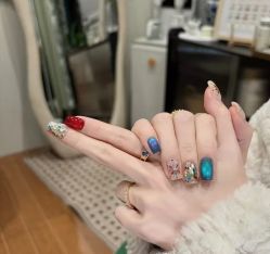 -桃色美甲沙龙