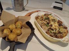 -必胜客(松雷店)