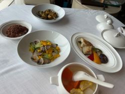-圣贝拉母婴护理中心(深圳莱佛士店)