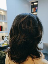 -苏豪美发S A L O N烫发染发