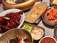-草家酱蟹炭火烤肉店(珲春南路一店)