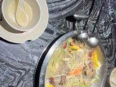 -天都火锅酒楼(虹梅南路店)