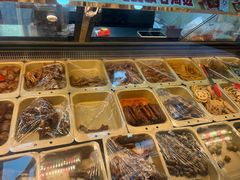 -绝味鸭脖(龙阳路生活广场店)