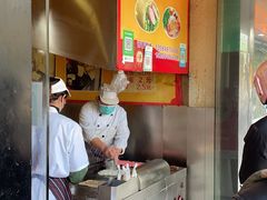 -海燕家人灌蛋饼(凤凰街店)