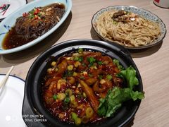 鱼香茄子煲-川人百味(亿合城店)