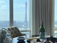 -广州富力丽思卡尔顿酒店