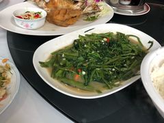 -光海鲜鱼翅餐厅(叻差拉披色路店)