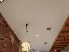 -绿草地·湘菜(酃湖师院店)