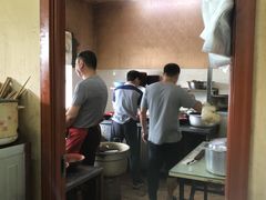 -小龙大肉面馆