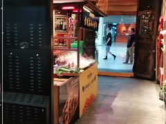 -野山舂·贵州现舂酸汤火锅(鸿通城店)