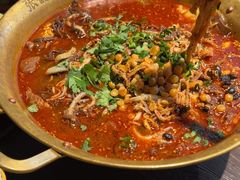 -张翻越·川渝冒菜·武汉黑鸭煲(城北万象城店)