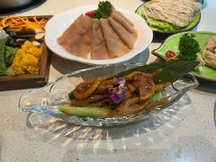 -一叶一世界·素食餐厅(锦华万达店)