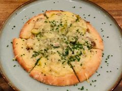 油封鸭腿披萨-RAC BAR(安福路店)