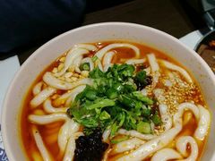 好滋味土豆粉-觅香串串香·麻辣烫·冒菜(欧美广场店)