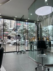 -MOVAN  HAIR莫凡匠人发型屋