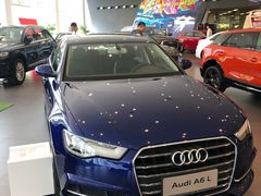 -成都华星名仕奥迪4S店(龙潭寺店)