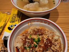 -八二小区抄手(龙湖上城天街店)