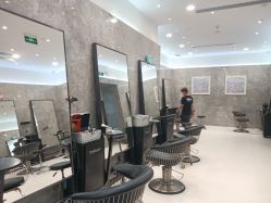 -TONI&GUY