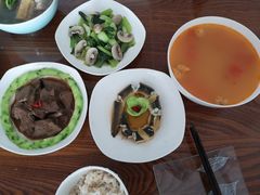 -爱的果实月嫂育婴师(世纪东方店)