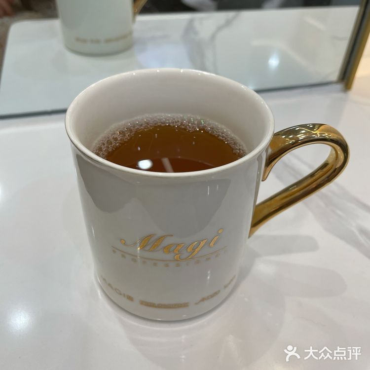 夏天到咯，你有没有换一个清爽又减龄的发型呢