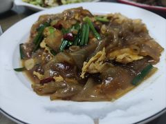 -鲁南仔·滕州炒鸡(经三路店)