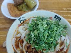 -任记七中刀削面(总店)