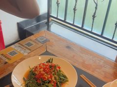 -李子坝梁山鸡(李子坝大鸡哥店)