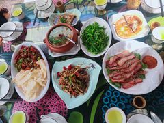 -小厨子私房菜·云南美食店