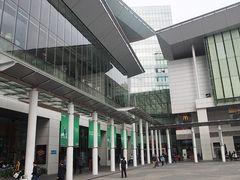 -东荟城名店仓