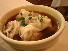 红油抄手-龙门阵茶屋川菜馆(武康路店)